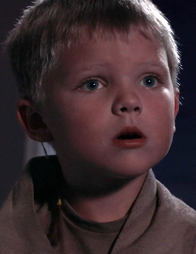 Close up of the youngling boy that Anakin kills